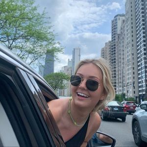 Meet your Posher, Alex